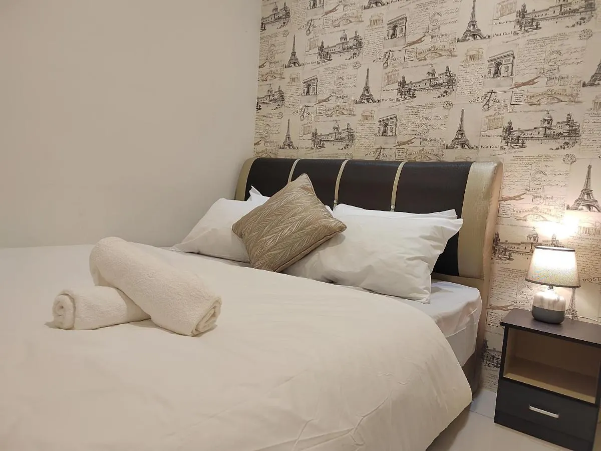 Gurney Duplex / 2Bedrooms / 8Pax George Town 0*,