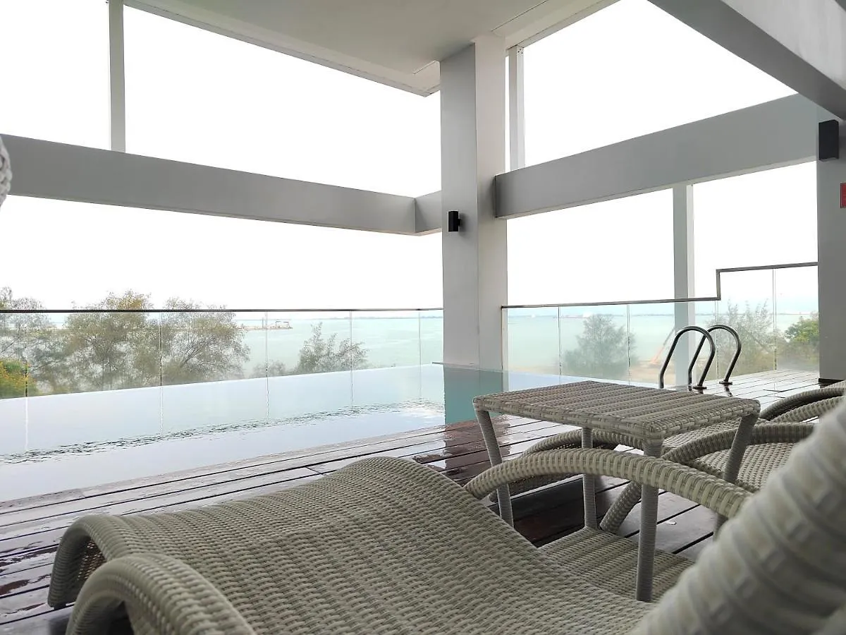 Apartment Gurney Duplex / 2Bedrooms / 8Pax George Town